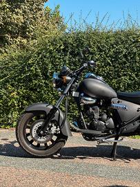 Keeway Superlight 125