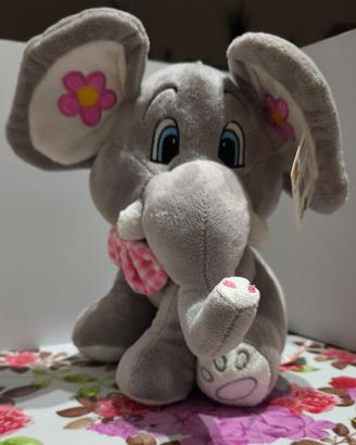 Peluche Elefante con Fiocco Rosa