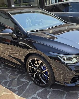Volkswagen Golf 2.0 TSI R DSG 4MOTION PERFORM...