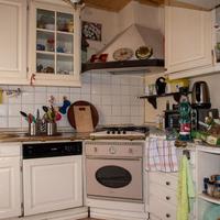 Cucina in legno stile "cottage inglese" colore bia