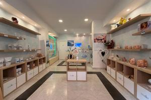 NEGOZIO A TORTONA