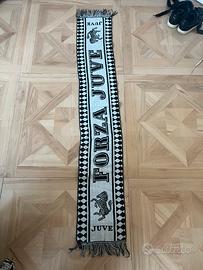 Sciarpa Juventus vintage bianca e nera con frange