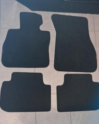 kit tappetini BMW serie 1 M SPORT F40