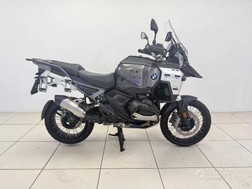 BMW R 1300 GS Adventure Triple Black