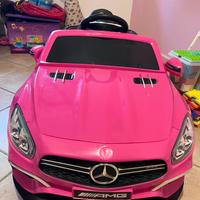 Auto bimba Mercedes