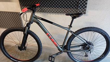Mountain bike Cube