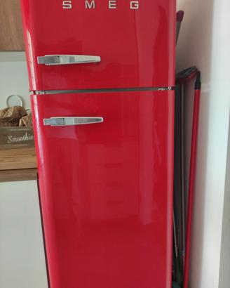 frigorifero Smeg stile anni ’50