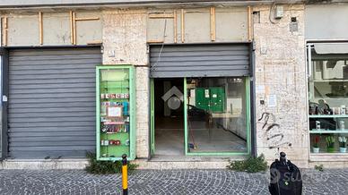 MULTILOCALE A CASTELLAMMARE DI STABIA