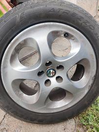 Cerchi in lega originale alfa 147 anno 2000