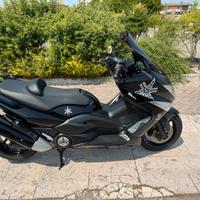 Yamaha t max