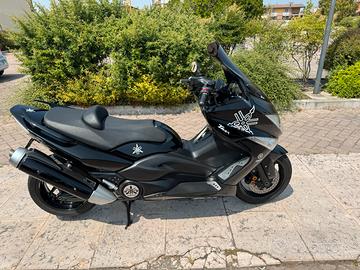 Yamaha t max
