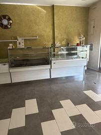 RIVENDITA COMPLETA PANIFICIO - PIZZERIA - BISCOTT.