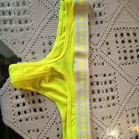 3 slip donna John Richmond 