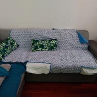 Divano semipenisola che diventa divano letto