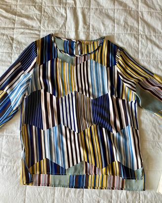 Bluse multicolor mai usata