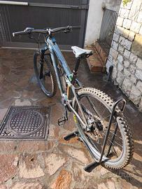 Trek Rail 9.8 XT M 29 Dark Prismat