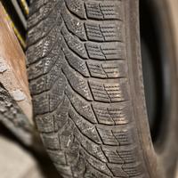 4 gomme termiche 225 65 17