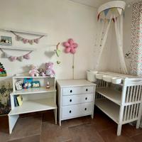 Cameretta Neonato IKEA con culla vintage