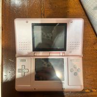 Game Boy DS con 4 giochi