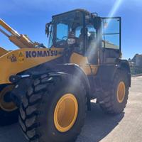 Pala gommata Komatsu wa 270-8 nuova