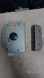 Serratura a pompa CR 