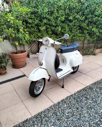 vespa primavera 125