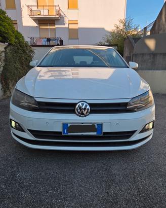 Volkswagen Polo MPI 75CV 5p. Comfortline Bianca
