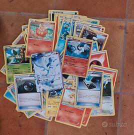 65 carte dei Pokémon 