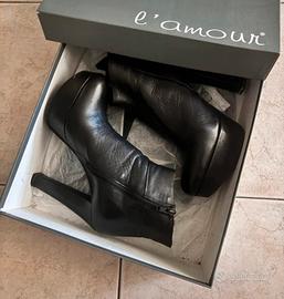 Tronchetto nero donna in pelle