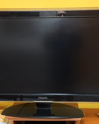 TV LCD da 42 pollici Full HD (1080p)
