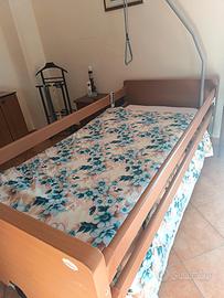 Letto sanitario elettrico