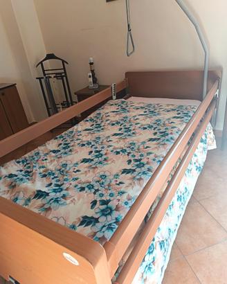Letto sanitario elettrico