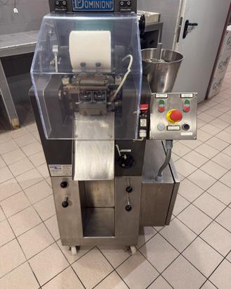 Cappellatrice dominioni