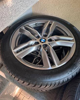 Cerchioni originali BMW con gomme 4 stagioni X1