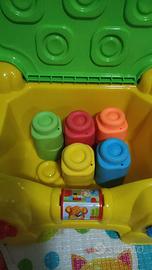 Clementoni / poltroncina porta mattoncini