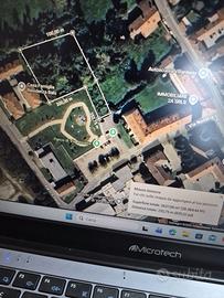 Ve.ndo terreno 2600mq