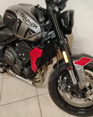 Triumph Trident 660