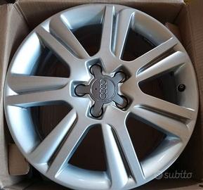 Cerchi in lega 17" originali AUDI A4 con gomme