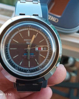 Seiko 5 sport
