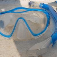 maschera da immersione modello Sharky della Mares
