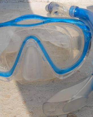 maschera da immersione modello Sharky della Mares