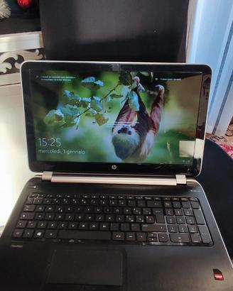 Computer PC portatile HP Pavillion 