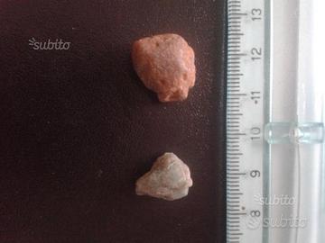 Rubino e Smeraldo grezzi più di 25 carati