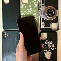 IPhone 11 64 GB Nero + 6 cover in omaggio