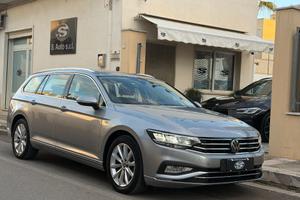 VOLKSWAGEN Passat Variant 2.0 TDI 150 DSG Comfor