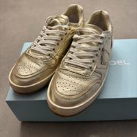 Sneakers Philippe Model n. 37