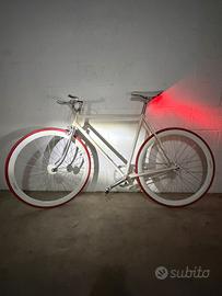 Bici scatto fisso