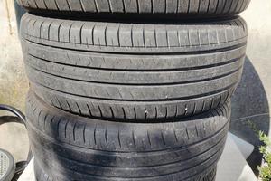 gomme Yokohama 205/55 r16