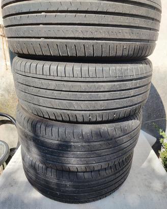gomme Yokohama 205/55 r16