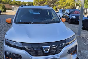 dacia spring confort plus elettrica